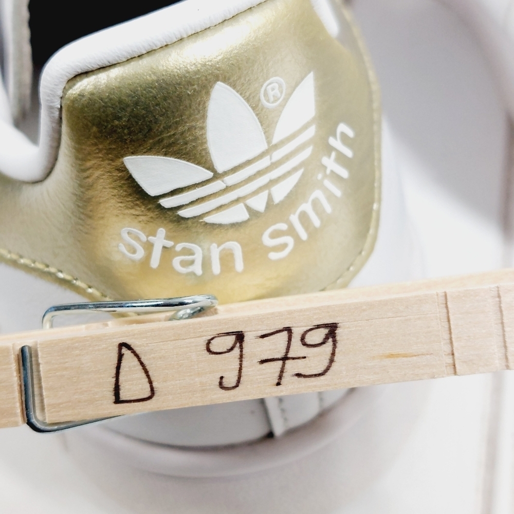 adidas Stan Smith Women's White Leather Athletic Shoe D979 - Picture 13 of 13